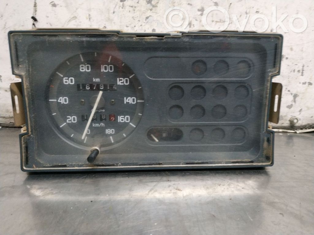 Renault Rapid Speedometer (instrument cluster) 