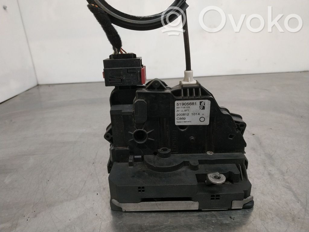 Fiat Punto (188) Zamek drzwi przednich 