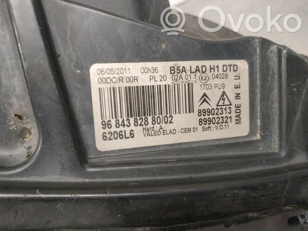 Citroen C4 I Priekšējais lukturis 