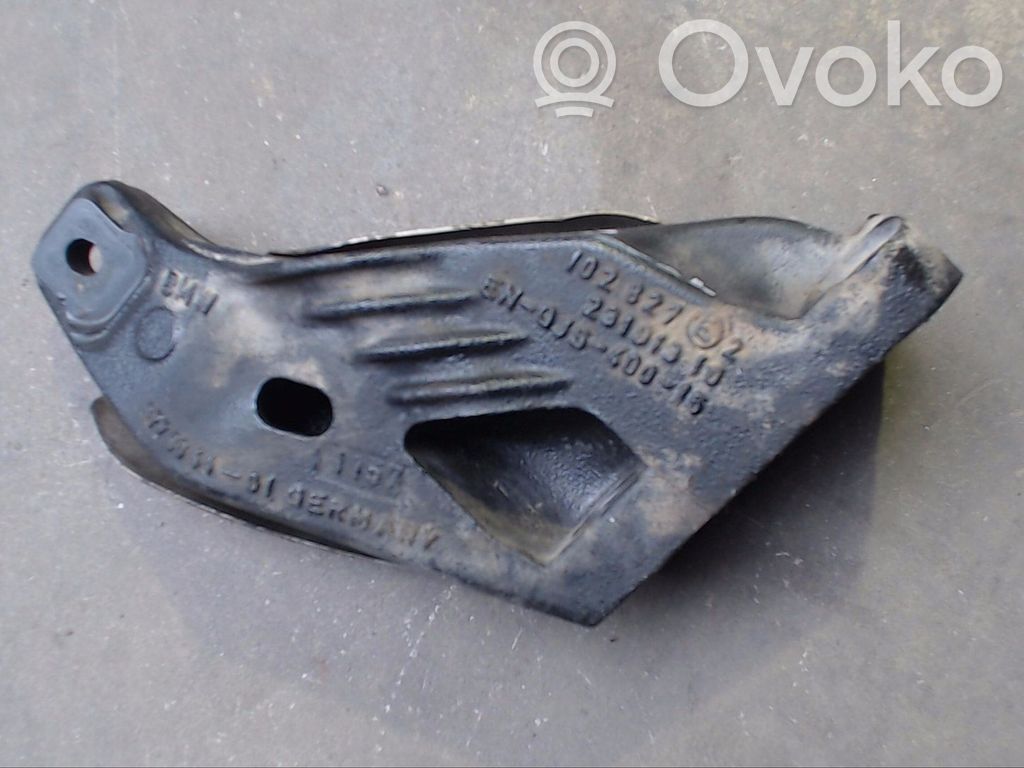 Engine mounting bracket   6770044