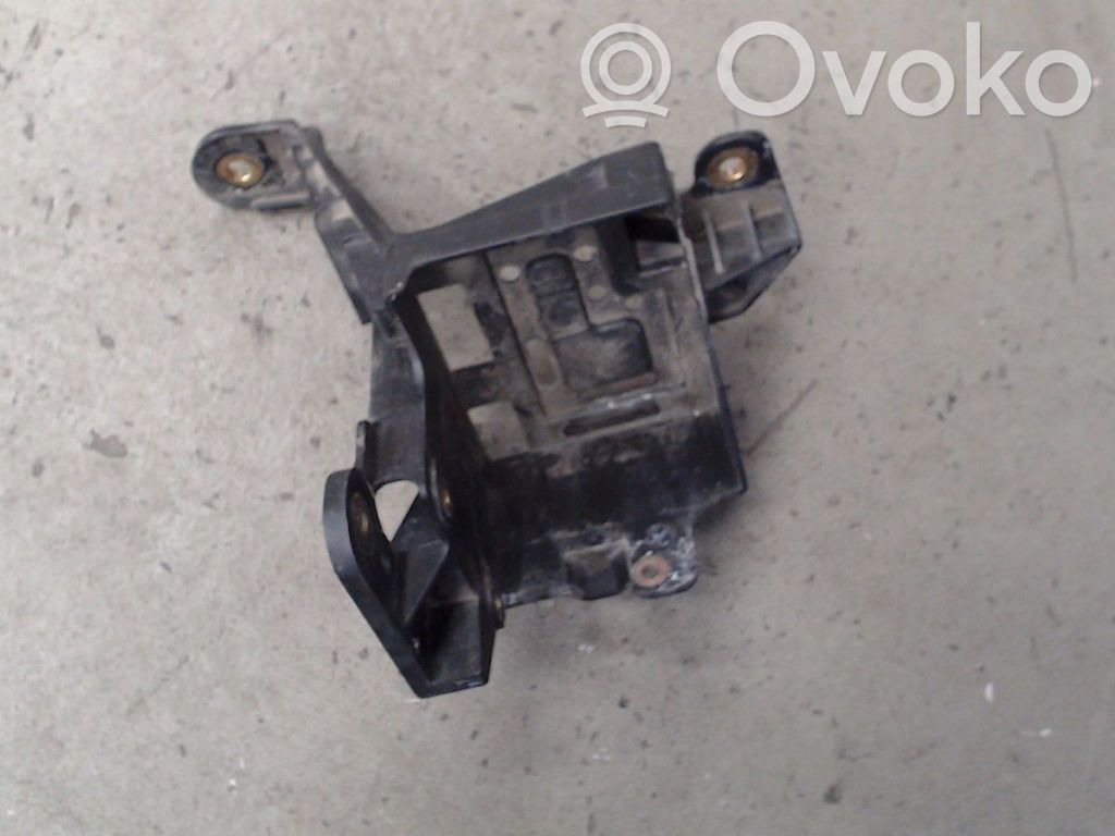 Opel Zafira B ABS pump bracket 