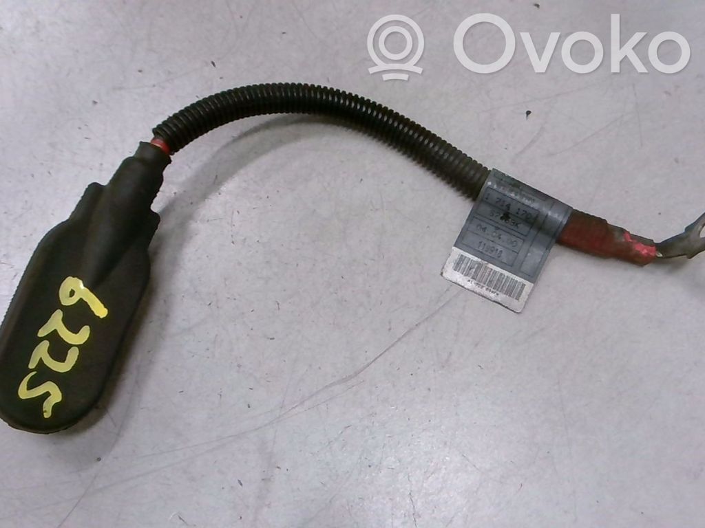 BMW 3 E46 Minusinis laidas (akumuliatoriaus) 