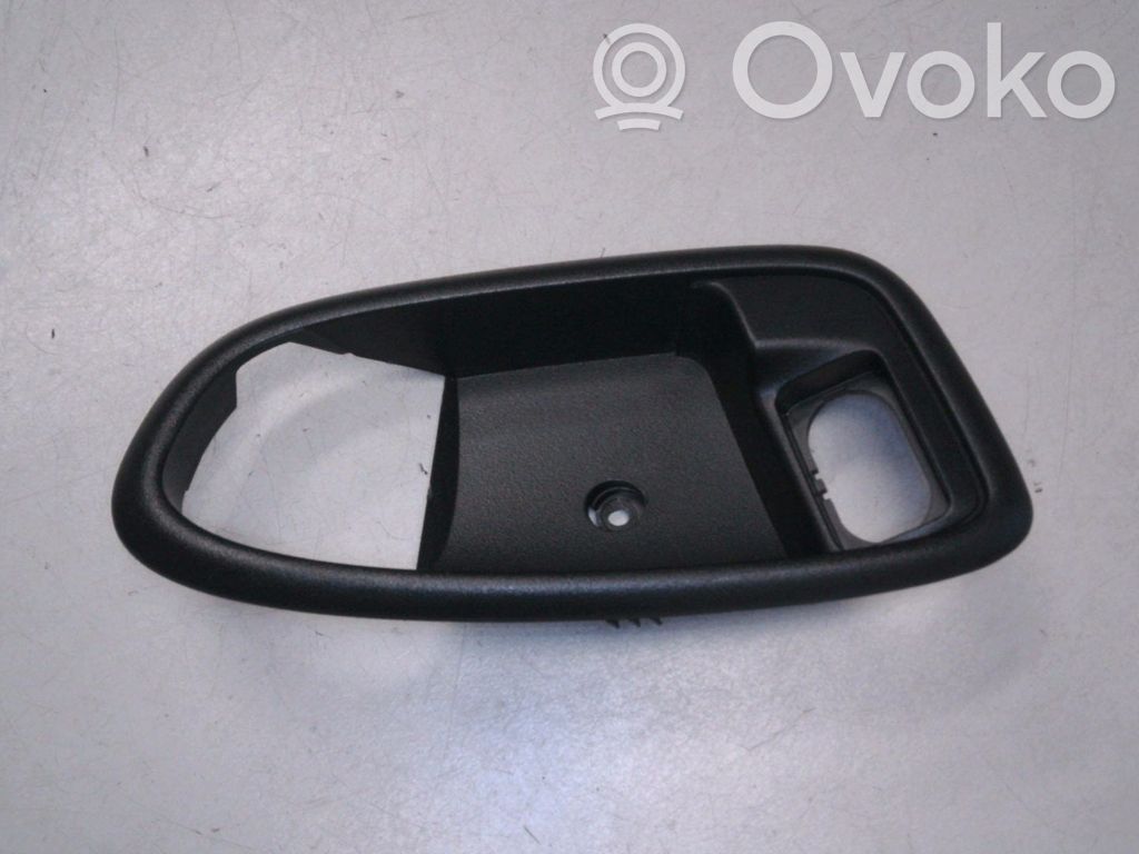 Ford Mondeo MK IV Moldura del asa interior de la puerta trasera 