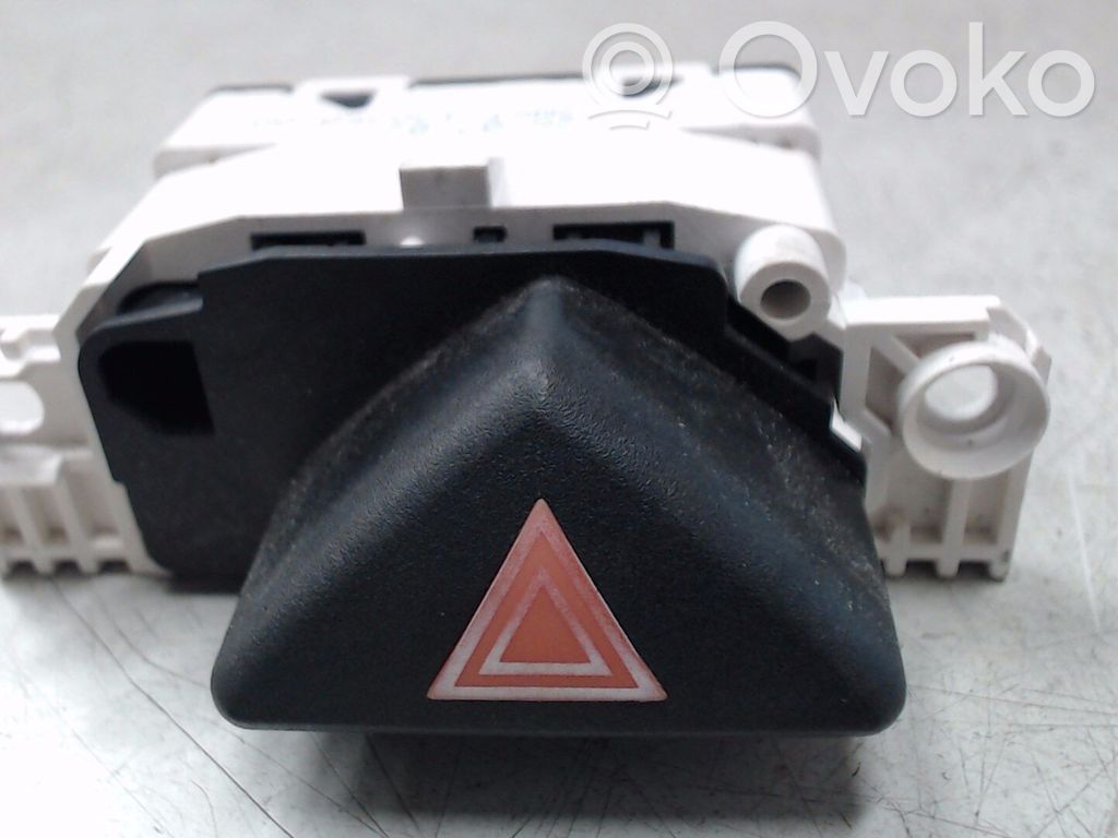 Ford Focus Air conditioning (A/C) switch 