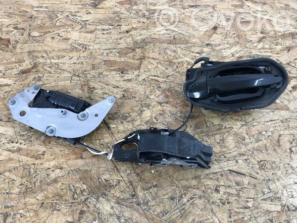BMW 5 E60 E61 Rear door lock 