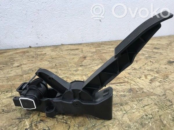 Mercedes-Benz A W169 Pedal del acelerador 
