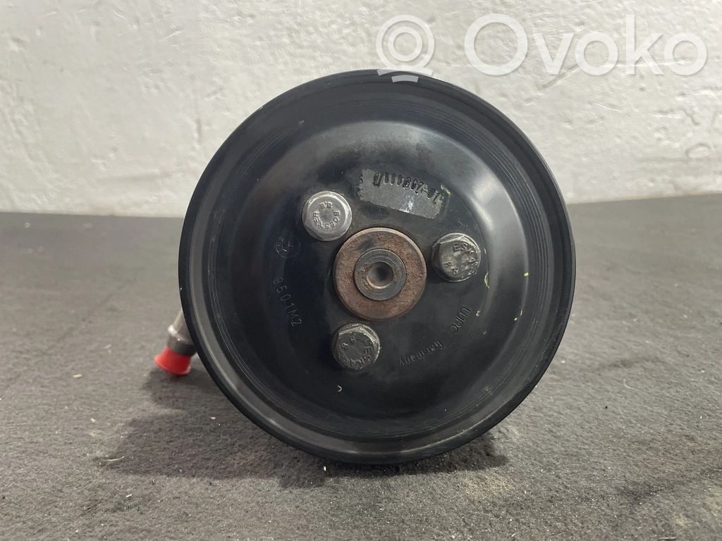 BMW X3 E83 Vairo stiprintuvo siurblys 