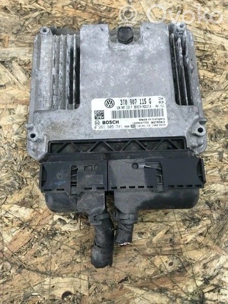 Skoda Superb B6 (3T) Komputer / Sterownik ECU silnika 