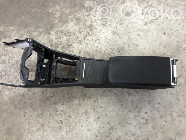 Volkswagen PASSAT CC Podłokietnik tunelu środkowego 