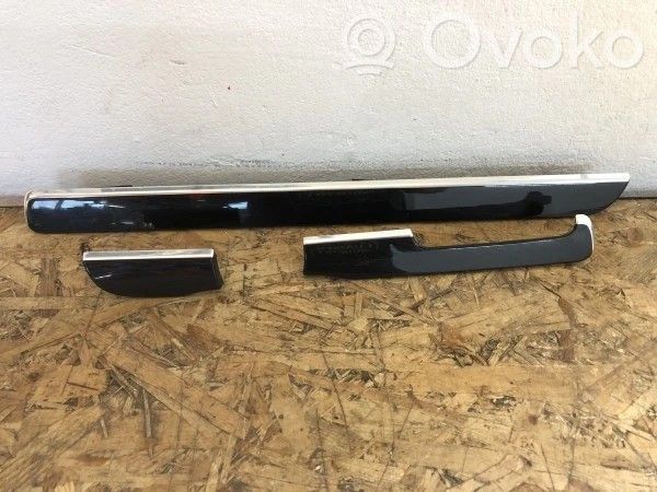 Volkswagen Golf VI Panel trim 