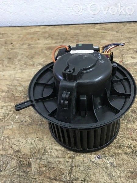 Volkswagen Golf VI Ventola riscaldamento/ventilatore abitacolo 