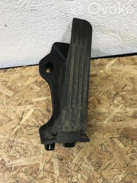 Volkswagen Golf VI Accelerator throttle pedal 