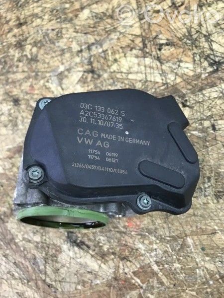 Volkswagen Golf VI Zawór przepustnicy 