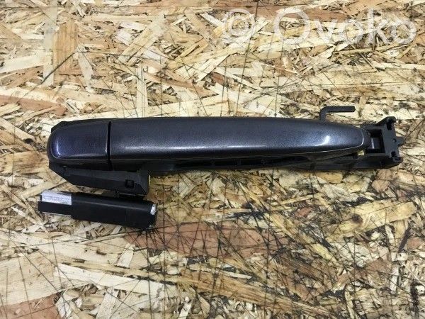 Subaru Outback Manecilla externa puerta delantera 