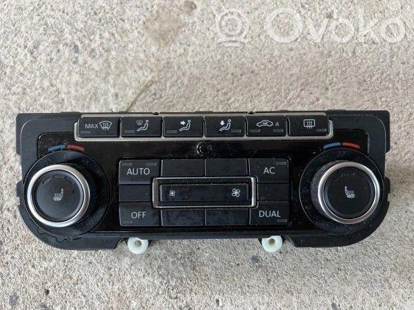 Volkswagen PASSAT B7 Unidad de control climatización 