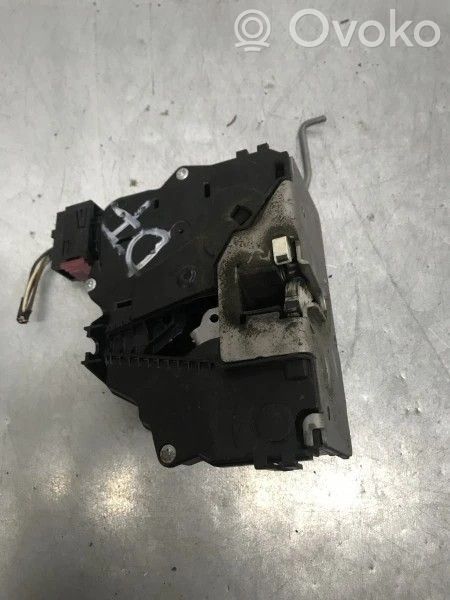 Opel Corsa D Etuoven lukko 
