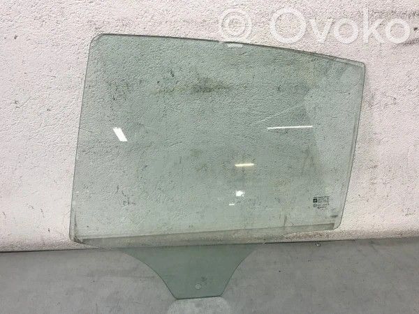 Opel Corsa D Luna de la puerta trasera 