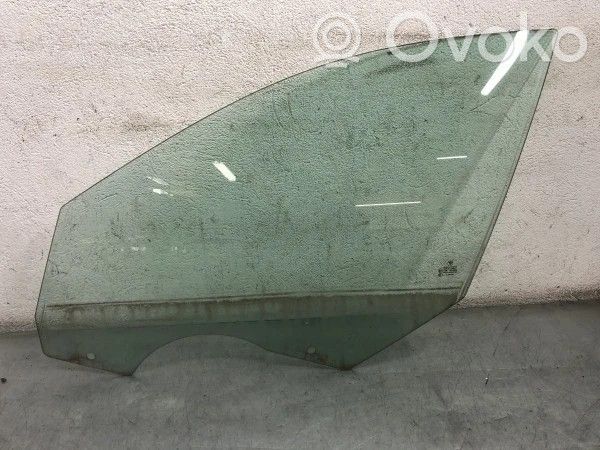 Szyba drzwi przednich   7182083,78551