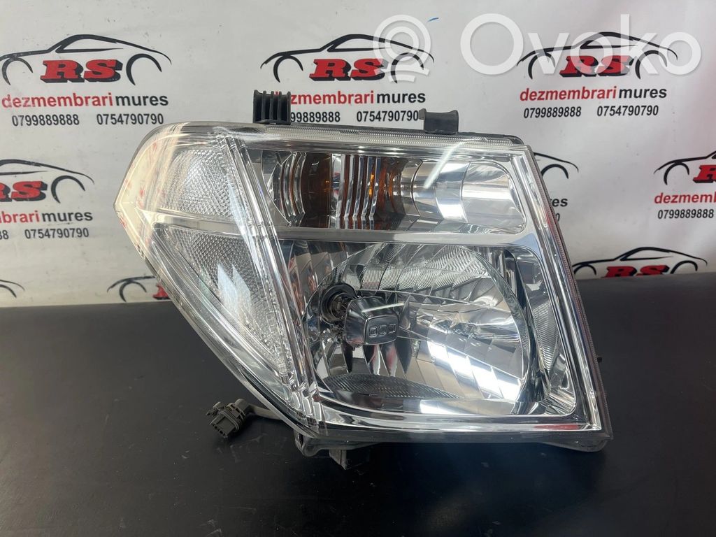 Nissan Navara D40 Headlight/headlamp 