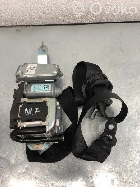 Mercedes-Benz E W212 Front seatbelt 