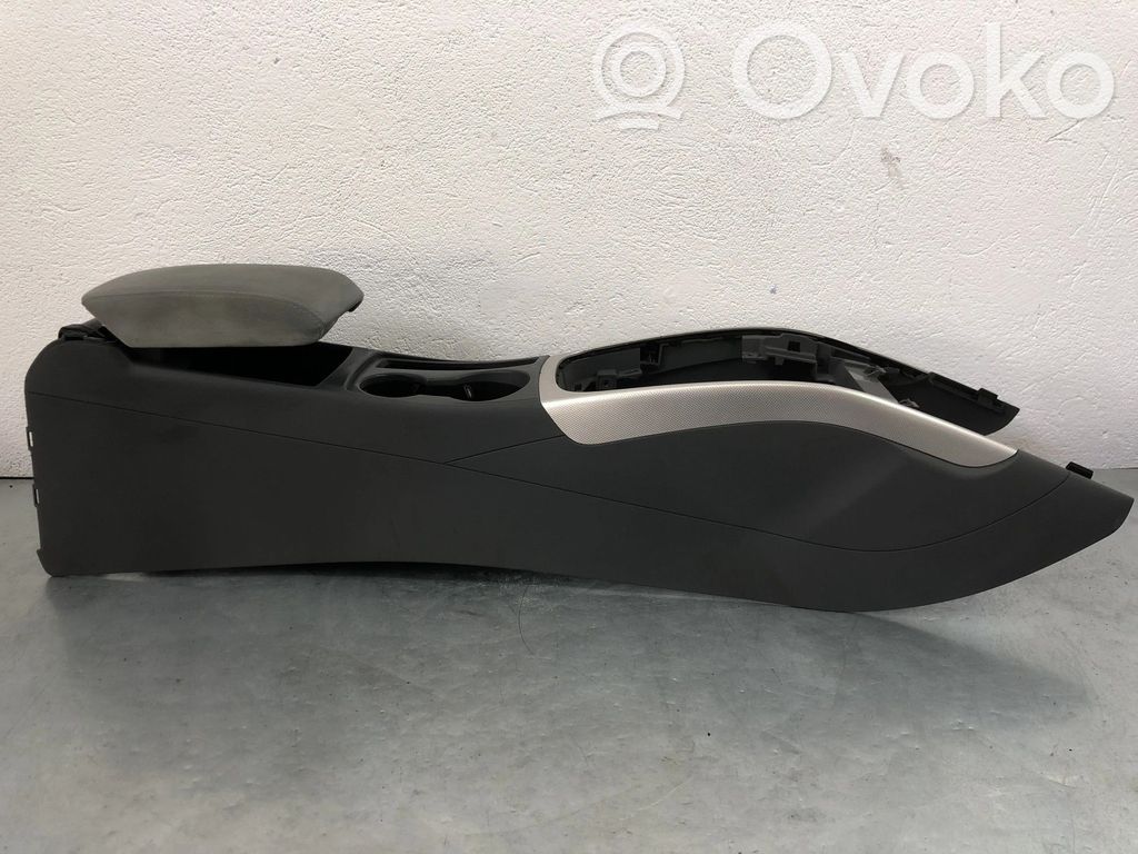 Audi A4 S4 B8 8K Tunel środkowy 