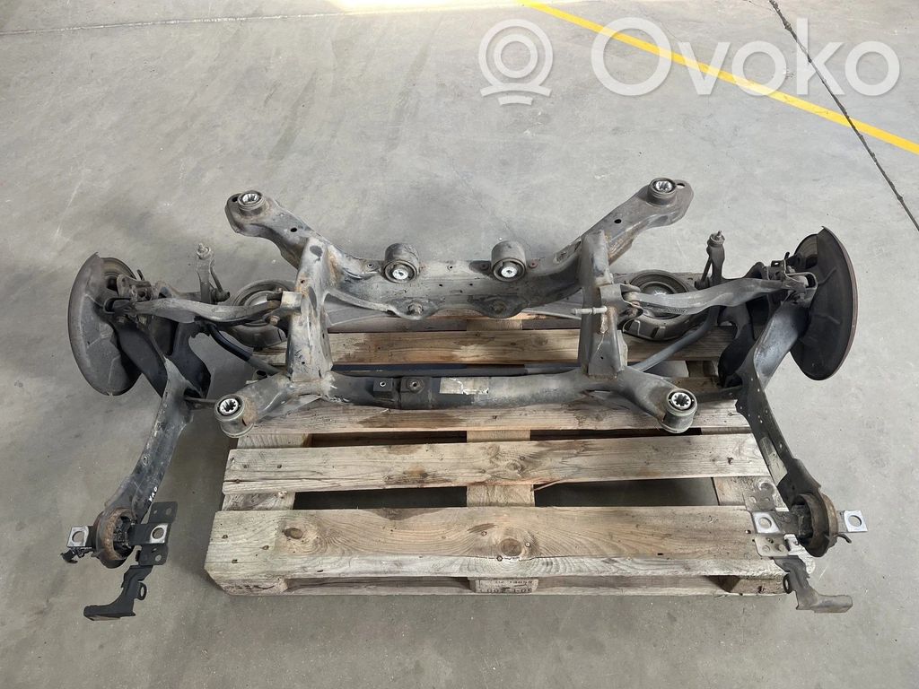 Volvo XC60 Bastidor trasero 