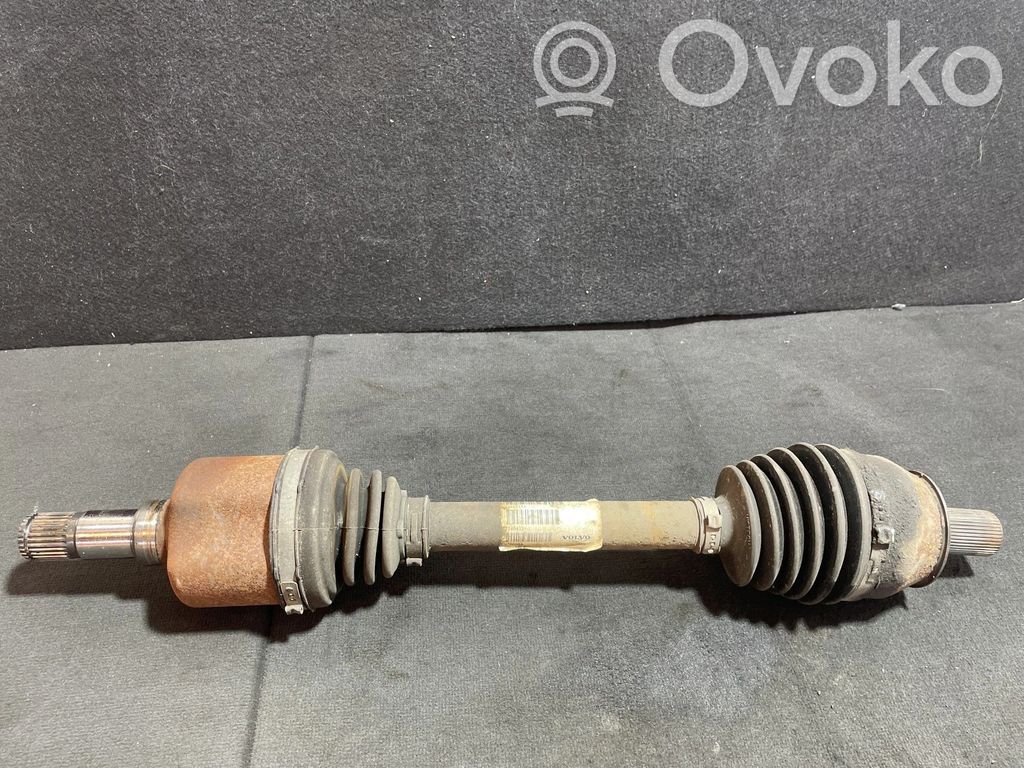 Volvo V60 Priekšējā pusass 