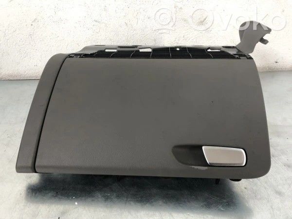 Audi A4 S4 B8 8K Schowek deski rozdzielczej 
