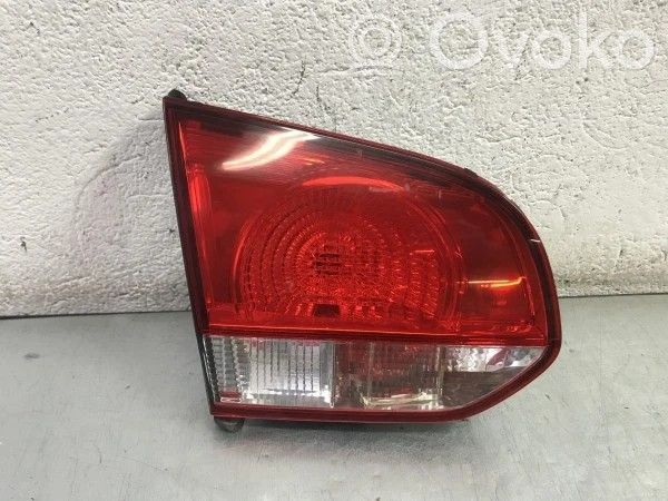 Volkswagen Golf VI Luci posteriori del portellone del bagagliaio 