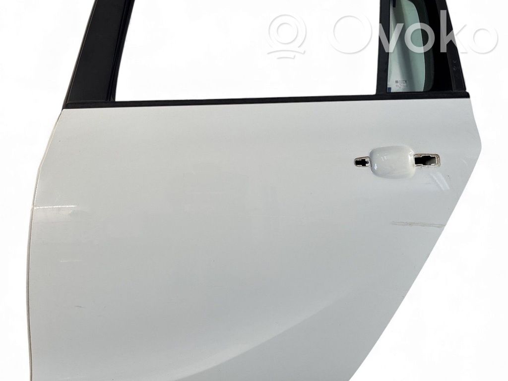 Opel Zafira C Puerta trasera 