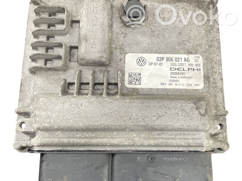 Volkswagen Polo V 6R Unité de commande, module ECU de moteur 