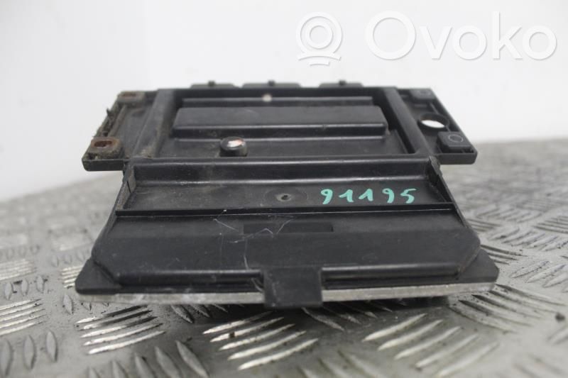 Renault Modus Variklio valdymo blokas 
