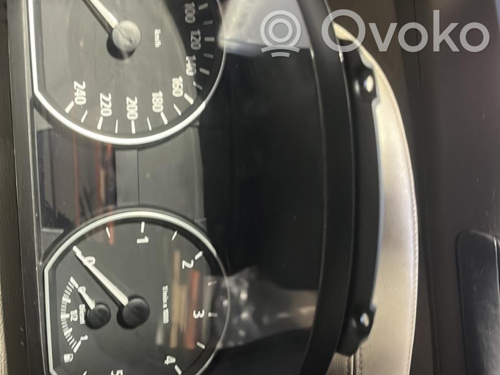BMW 1 E81 E87 Nopeusmittari (mittaristo) 