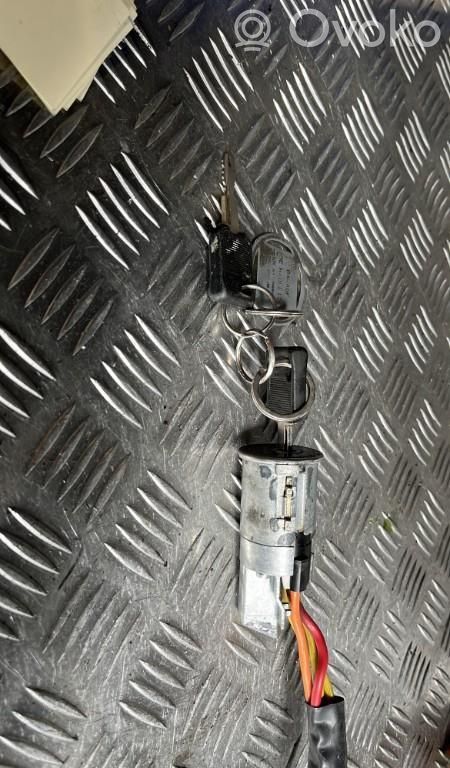 Renault Express Ignition lock 