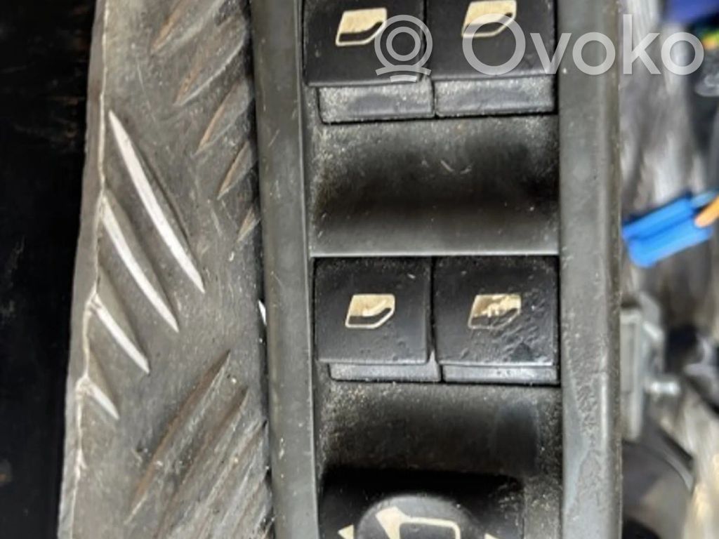 Citroen C5 Interruptor del elevalunas eléctrico 
