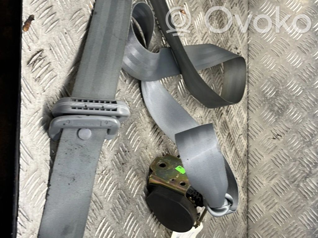 Renault Twingo I Cinturón delantero 
