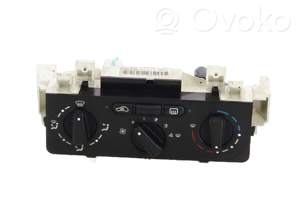 Citroen C2 Climate control unit 