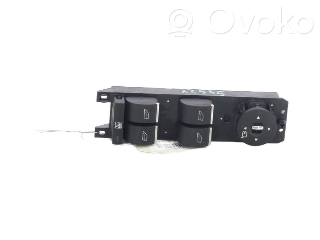 Ford B-MAX Electric window control switch 