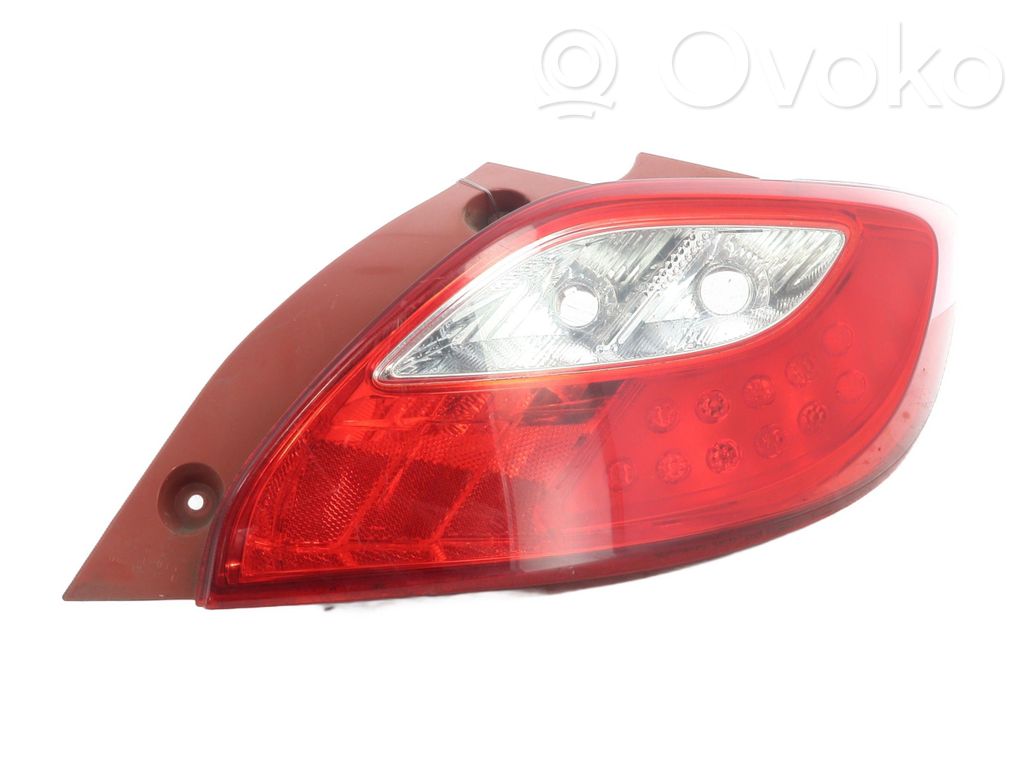 Rear/tail lights