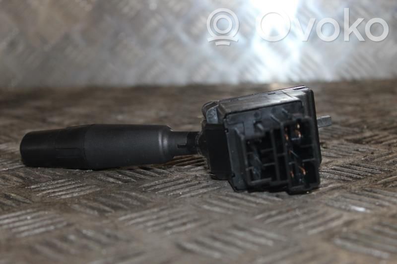 Peugeot 106 Lenkstockschalter Kombischalter Blinkerhebel / Lichthebel 