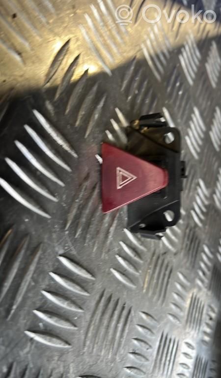 Peugeot 307 Hazard light switch 