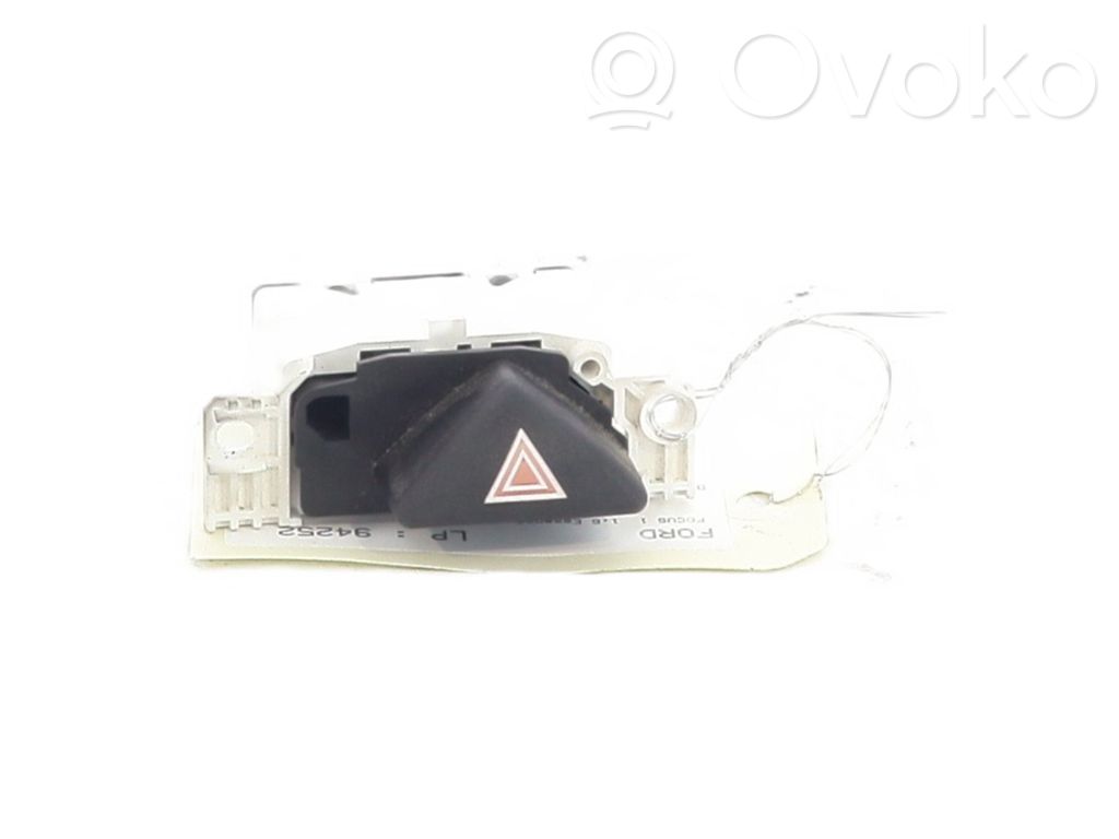 Ford Focus Hazard light switch 