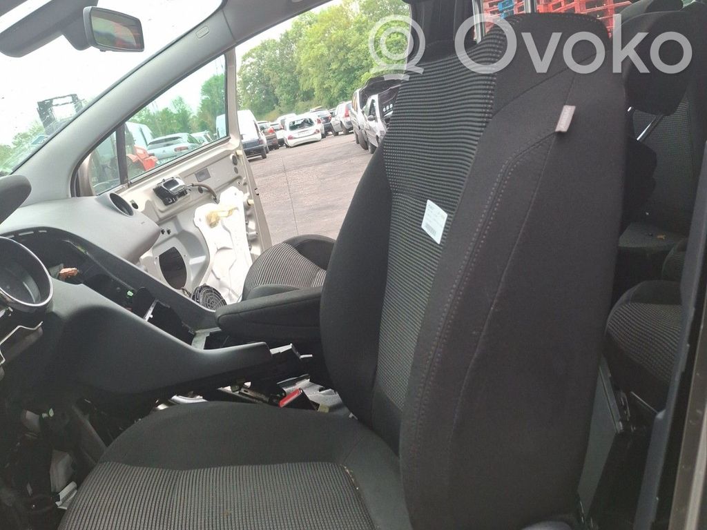 Interior set