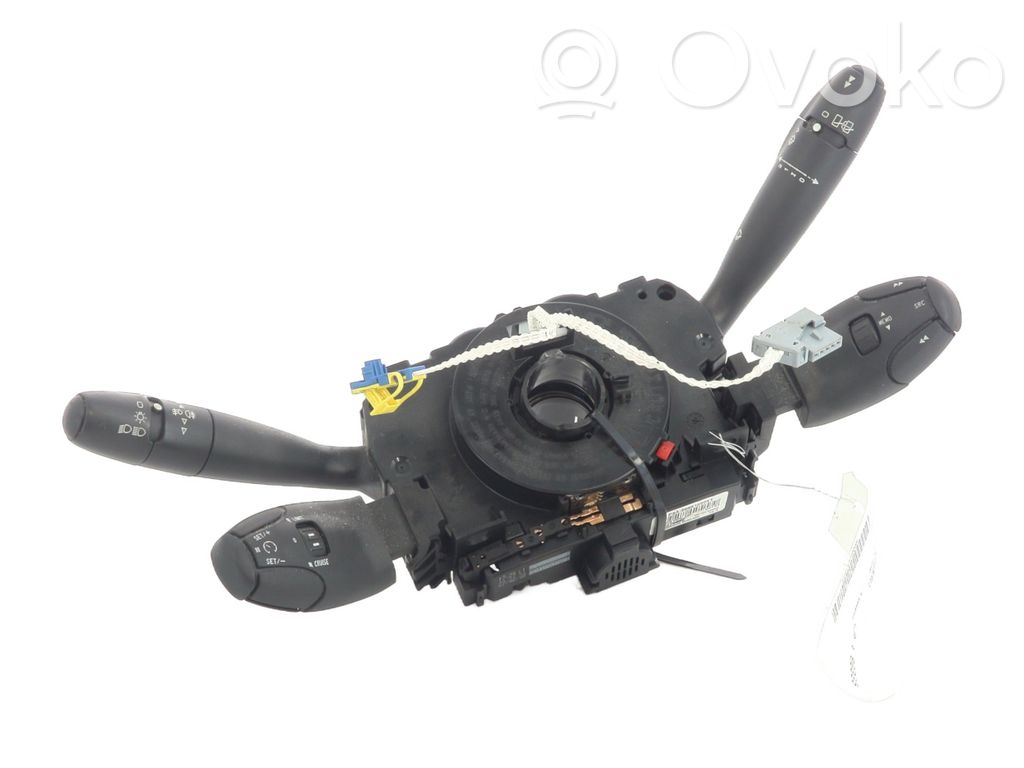 Peugeot 308 Interruptor/palanca de limpiador de luz de giro 