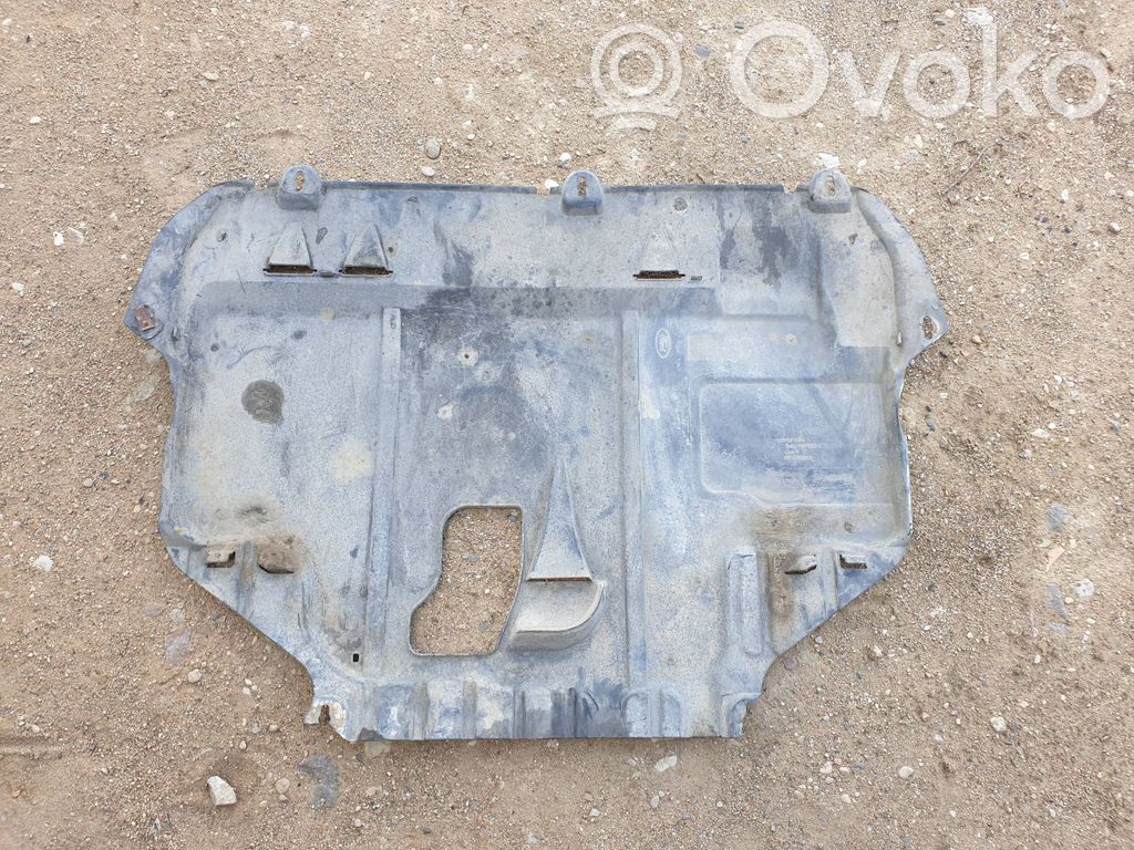 Ford Focus Variklio dugno apsauga 