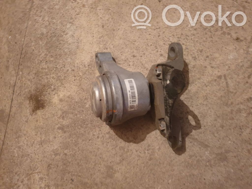 Ford Fusion II Engine mount bracket 