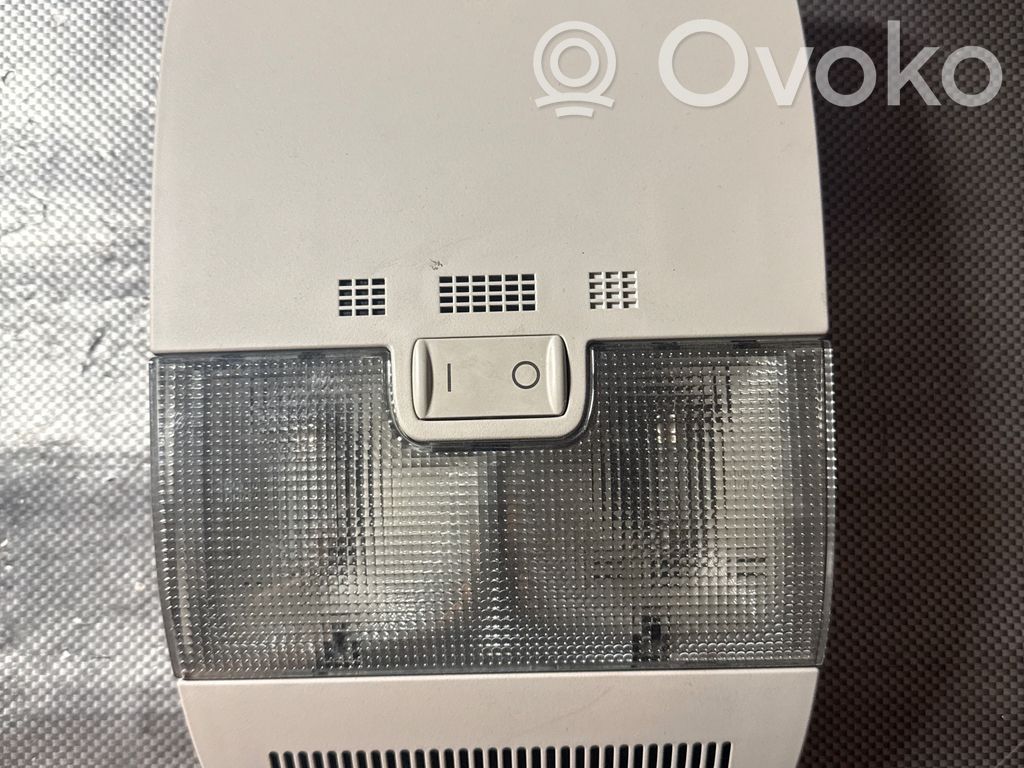 Światło fotela przedniego   70103105,8P0951177,060248111,H04S002