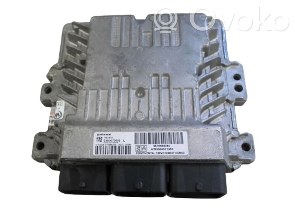 Volvo V50 Engine control unit/module 