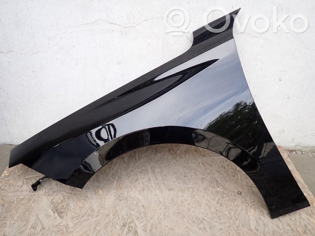 Opel Astra L Lokasuoja 
