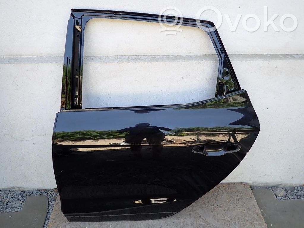Seat Arona Puerta trasera 